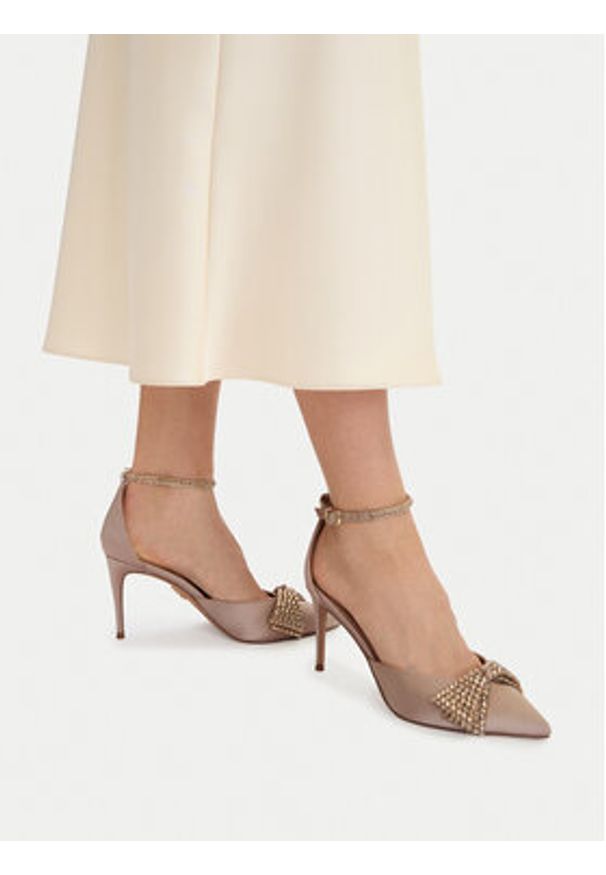 Steve Madden Szpilki Last Dance 11005297 Beżowy. Kolor: beżowy. Materiał: materiał. Obcas: na szpilce