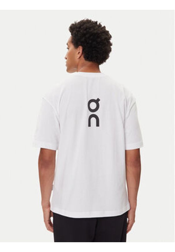 On T-Shirt Club-T 1ME1005 Biały Relaxed Fit. Kolor: biały. Materiał: bawełna