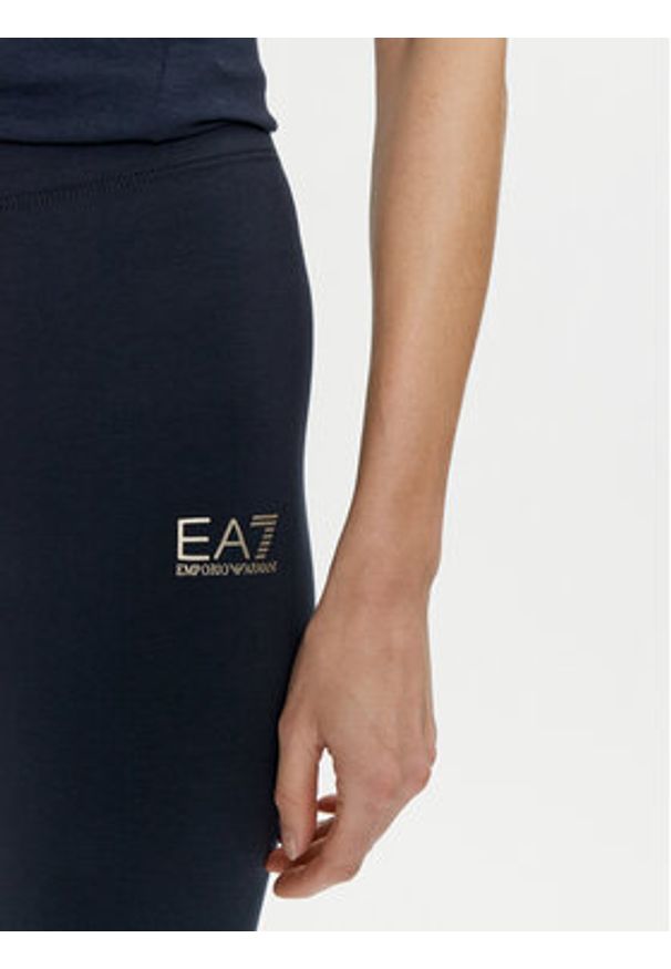 EA7 Emporio Armani Szorty sportowe 3DTS51 TJTXZ 1555 Granatowy Regular Fit. Kolor: niebieski. Materiał: bawełna