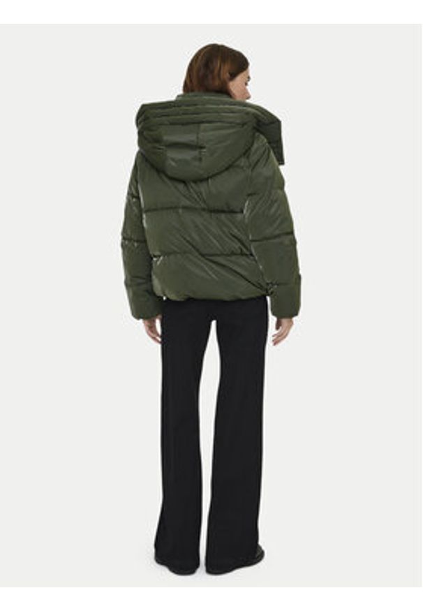 only - ONLY Kurtka zimowa Bergen 15351969 Zielony Oversize. Kolor: zielony. Materiał: syntetyk. Sezon: zima