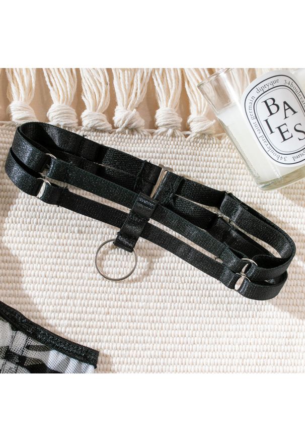 Intica - Komplet bielizny z pasem do pończoch na specjalne okazje Hammy. Kolor: wielokolorowy. Materiał: materiał