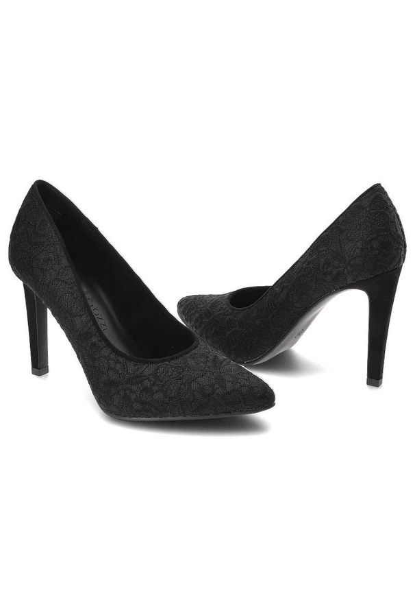 Czarne Czółenka Marco Tozzi Eleganckie Buty Na Obcasie. Zapięcie: bez zapięcia. Kolor: czarny. Szerokość cholewki: normalna. Wzór: koronka. Materiał: materiał, tiul, skóra ekologiczna, koronka. Sezon: lato. Obcas: na obcasie. Styl: elegancki. Wysokość obcasa: średni