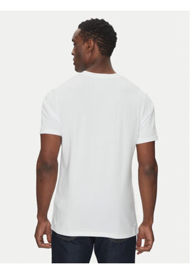 Karl Lagerfeld - KARL LAGERFELD T-Shirt 755058 552235 Biały Regular Fit. Typ kołnierza: dekolt w karo. Kolor: biały. Materiał: bawełna