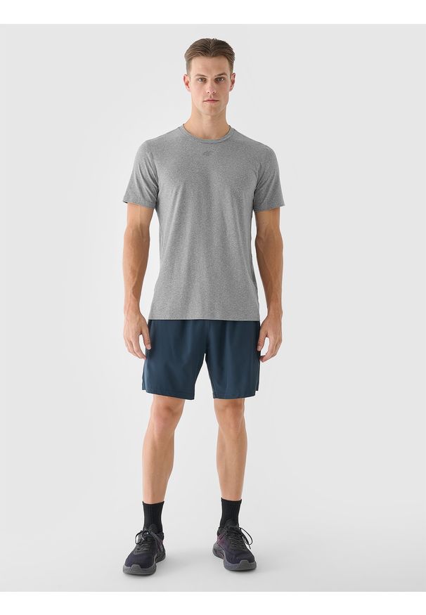 4f - 4F Spodenki treningowe regular szybkoschnące męskie - zielone 3XL. Kolor: zielony. Materiał: dzianina, elastan, włókno, materiał, poliester. Długość: krótkie. Wzór: gładki, jednolity, ze splotem. Sport: fitness