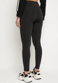 Born2be - Czarne Legginsy z Wysokim Stanem i Przeszyciem Aletila. Okazja: na co dzień. Stan: podwyższony. Kolor: czarny. Styl: casual #5