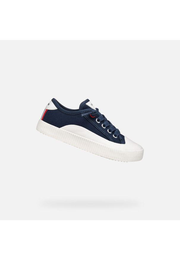 Geox - Buty GEOX J TIPPESTE BOY Niebieski. Okazja: na co dzień. Kolor: niebieski, biały, wielokolorowy. Materiał: tkanina