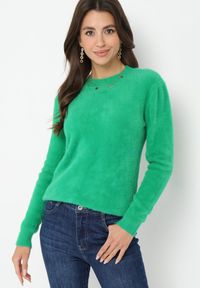 Born2be - Zielony Puchaty Sweter Wełniany Helmintts. Kolor: zielony. Materiał: wełna. Długość rękawa: długi rękaw. Długość: długie #1
