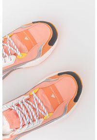 Adidas by Stella McCartney - adidas by Stella McCartney Buty damskie kolor pomarańczowy. Nosek buta: okrągły. Zapięcie: sznurówki. Kolor: pomarańczowy. Materiał: guma #3