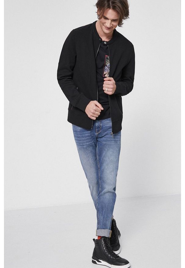 medicine - Medicine - Bluza bawełniana Commercial. Okazja: na co dzień. Kolor: czarny. Materiał: bawełna. Wzór: gładki. Styl: casual