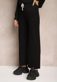 Renee - Czarne Spodnie o Szerokim Kroju High Waist z Gumką w Pasie Mefinia. Okazja: na co dzień, na imprezę. Stan: podwyższony. Kolor: czarny. Materiał: satyna. Styl: klasyczny, casual, elegancki, wizytowy #3