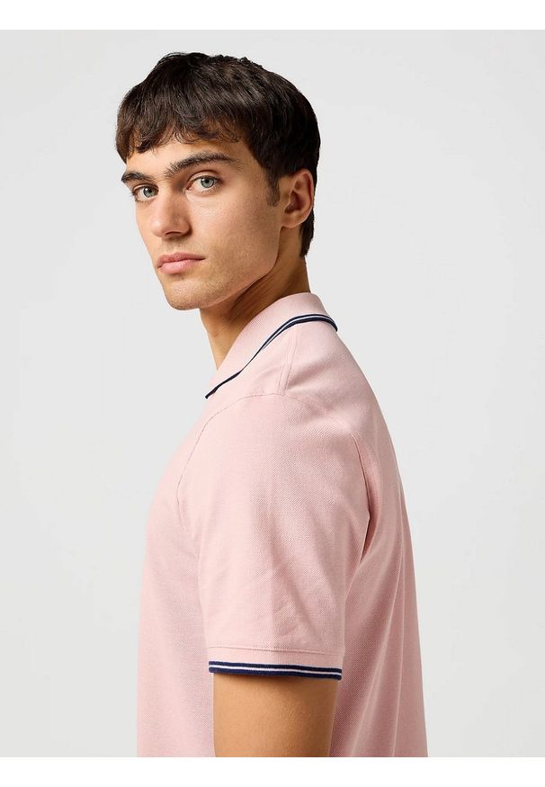Wrangler - MESKA KOSZULKA WRANGLER POLO SHIRT SILVER PINK 112362688. Typ kołnierza: polo