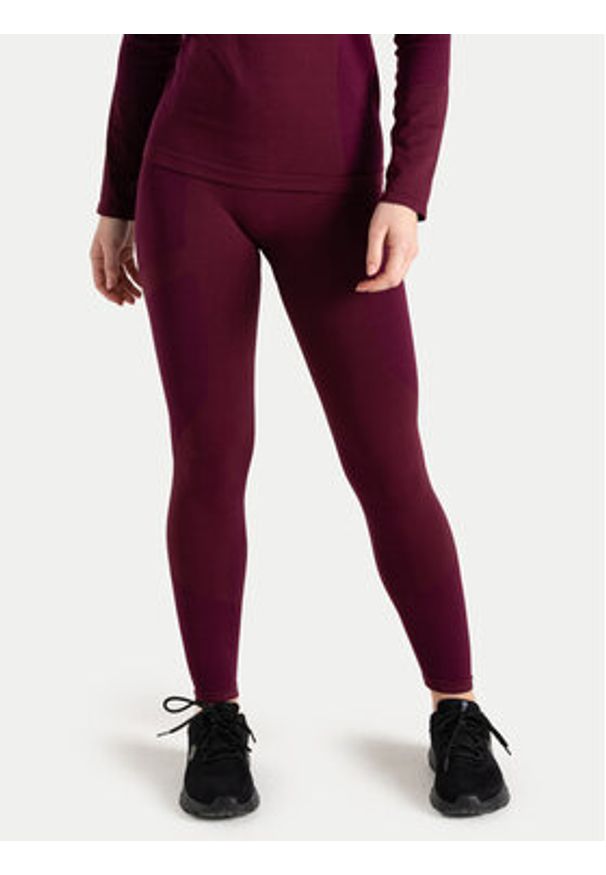 Dare2B Komplet bielizny termoaktywnej In The Zone III Bl Se DWU415 Bordowy Slim Fit. Kolor: czerwony. Materiał: syntetyk
