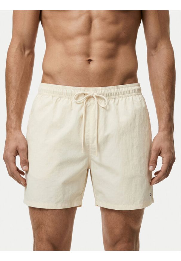 TOMMY HILFIGER - Tommy Hilfiger Szorty kąpielowe UM0UM03477 Żółty Regular Fit. Kolor: żółty. Materiał: syntetyk