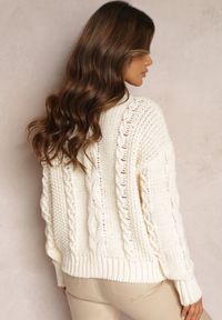 Renee - Jasnobeżowy Grubo Pleciony Sweter z Wełną i Bawełną Bavime. Kolor: beżowy. Materiał: bawełna, wełna. Sezon: zima