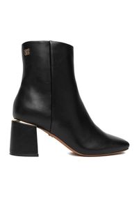 Botki Nine West. Kolor: czarny