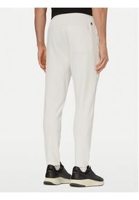 BOSS Spodnie dresowe Toc Spin 50554379 Biały Regular Fit. Kolor: biały. Materiał: syntetyk #4