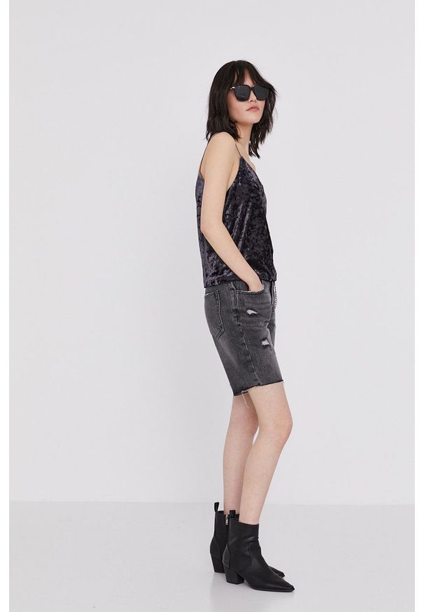 medicine - Medicine - Szorty jeansowe Denim. Okazja: na co dzień. Kolor: czarny. Materiał: jeans, denim. Styl: casual