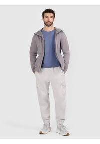 4f - 4F Kurtka softshell wiatroodporna membrana 5 000 męska - szara L. Typ kołnierza: kaptur, kołnierzyk stójkowy. Kolor: szary. Materiał: softshell. Technologia: Windstopper. Sezon: zima. Sport: wspinaczka #2