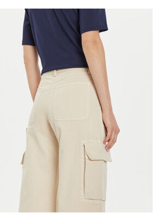 GAP - Gap Spodnie materiałowe 518140-00 Beżowy Baggy Fit. Kolor: beżowy. Materiał: bawełna