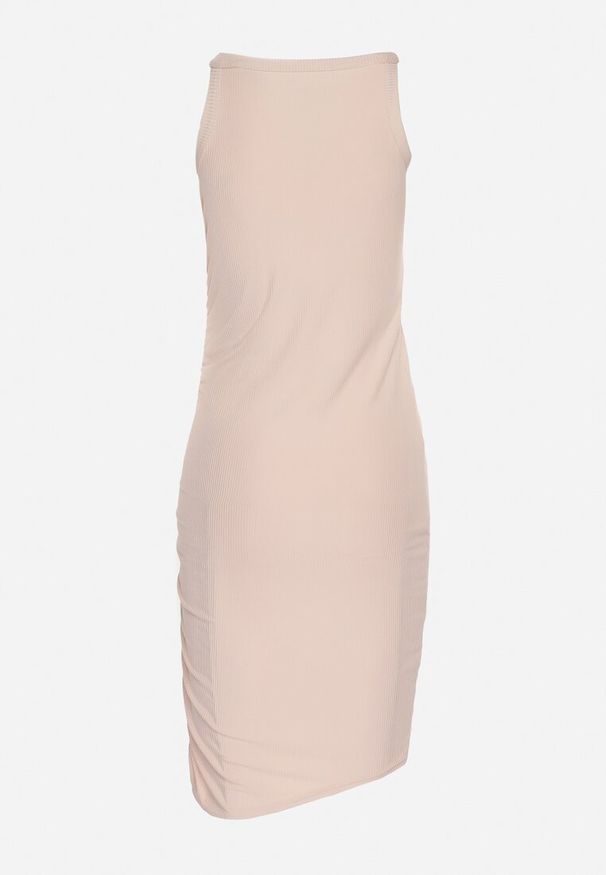 Born2be - Beżowa Prążkowana Sukienka z Marszczeniami Ursola. Okazja: na co dzień. Kolor: beżowy. Materiał: prążkowany. Wzór: prążki. Styl: casual, elegancki