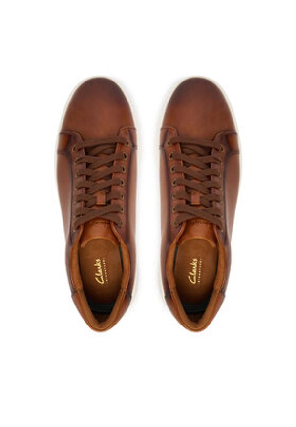 Clarks Sneakersy Goswell Tie 26186561 Brązowy. Kolor: brązowy. Materiał: skóra