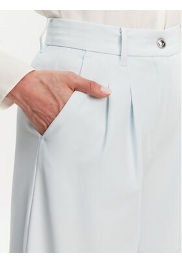 Guess Spodnie palazzo W5GB02 WH9Y2 Błękitny Wide Leg. Kolor: niebieski. Materiał: syntetyk
