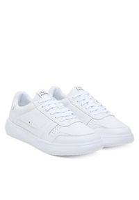 TOMMY HILFIGER - Tommy Hilfiger Sneakersy Modern Lightcup FM0FM05529 Biały. Kolor: biały. Materiał: skóra #5