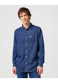 Wrangler - WRANGLER LS 1 PKT SHIRT MĘSKA KOSZULA JEANSOWA WRANGLER DARK STONE 112350576. Materiał: jeans