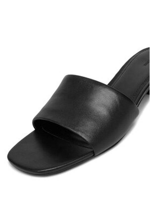 Gino Rossi - GINO ROSSI Klapki C-V2399L-1-1 Czarny. Kolor: czarny. Materiał: skóra