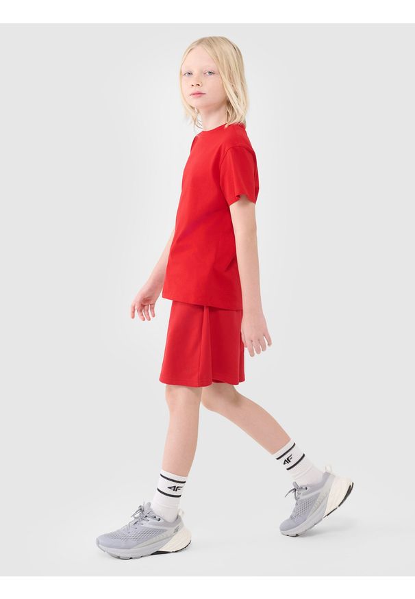 4f - 4F Spodenki dresowe chłopięce - czerwone 146 (10-11 lat). Okazja: na co dzień. Kolor: czerwony. Materiał: dresówka. Długość: krótkie. Wzór: gładki, ze splotem. Sezon: lato. Styl: casual, sportowy