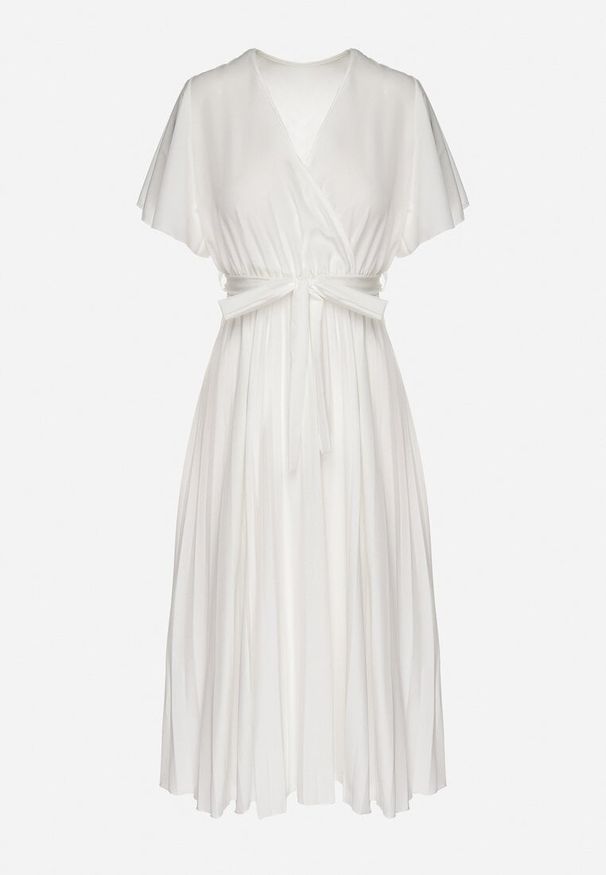 Born2be - Biała Sukienka Plisowana z Dekoltem w V z Paskiem w Talii Zolseki. Okazja: na co dzień. Kolor: biały. Styl: casual, klasyczny