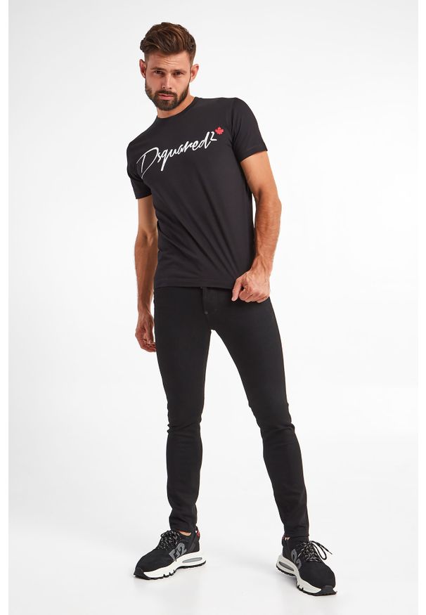 JEANSY SKATER JEAN DSQUARED2. Wzór: aplikacja