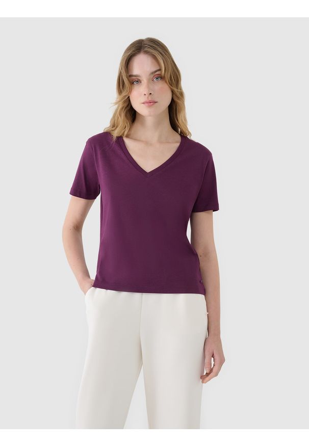 4f - 4F T-shirt oversize z modalem damski - fioletowy M. Okazja: na co dzień. Typ kołnierza: dekolt w serek. Kolor: fioletowy. Długość: krótkie. Wzór: gładki, ze splotem. Materiał: materiał, bawełna, jersey, dzianina. Długość rękawa: krótki rękaw. Sezon: lato. Styl: sportowy, klasyczny, casual