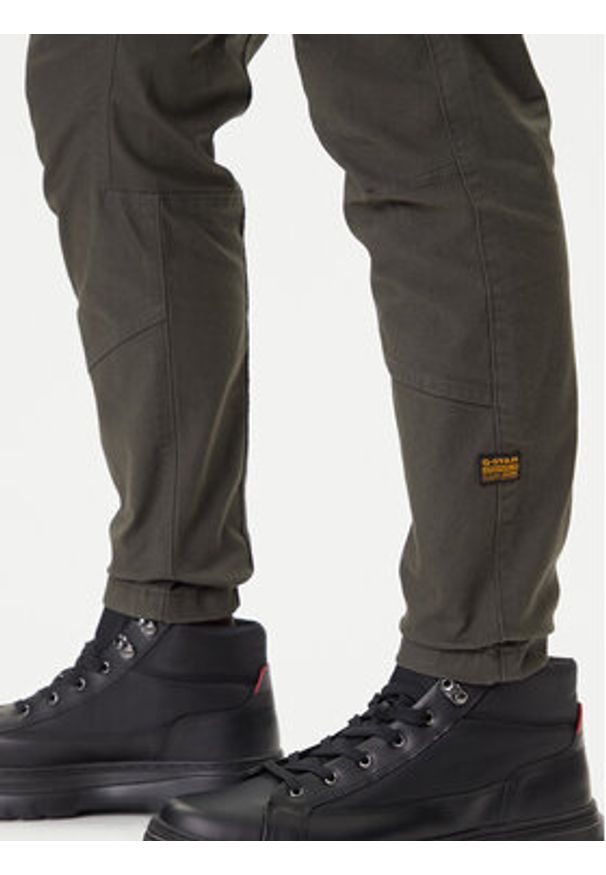 G-Star RAW - G-Star Raw Spodnie materiałowe Zip Pocket 3D D24307-E172 Zielony Skinny Fit. Kolor: zielony. Materiał: bawełna