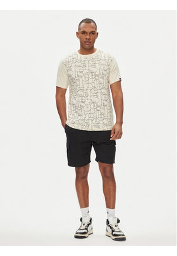 Ellesse T-Shirt Gilliano SHV20113 Écru Regular Fit. Materiał: bawełna