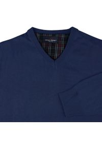 Męski, Bawełniany Sweter w Serek (V-neck) - Adriano Guinari - Granat. Okazja: do pracy, na co dzień, na spotkanie biznesowe. Typ kołnierza: dekolt w serek. Kolor: niebieski. Materiał: bawełna. Styl: klasyczny, casual, elegancki, biznesowy #3