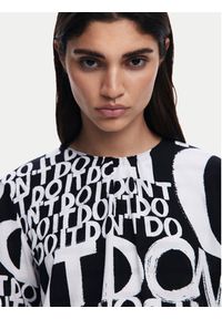 Desigual Bluzka 25SWBW04 Czarny Regular Fit. Kolor: czarny. Materiał: wiskoza #3