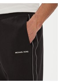 Michael Kors Spodnie dresowe CT4524J5MF Czarny Regular Fit. Kolor: czarny. Materiał: bawełna #4