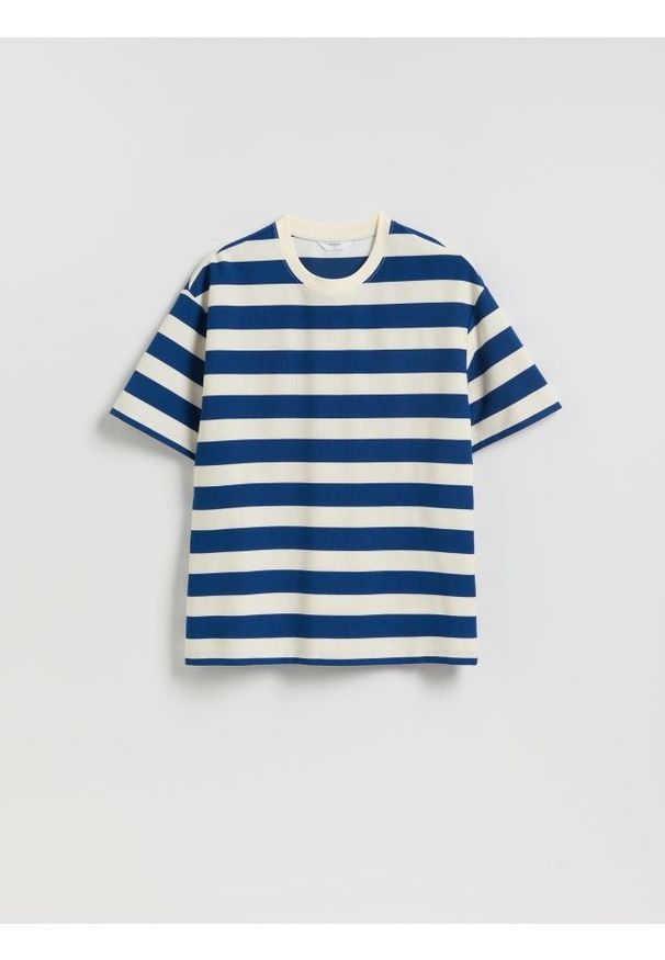Reserved - T-shirt boxy w paski - złamana biel. Materiał: dzianina, bawełna. Wzór: paski