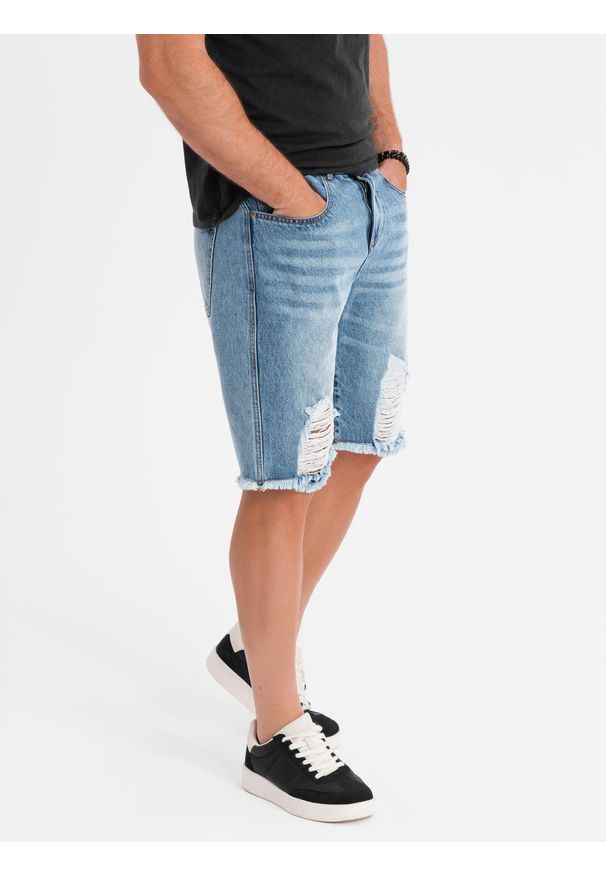 Ombre Clothing - Krótkie męskie spodenki jeansowe z przetarciami i dziurami – jasnoniebieskie V2 OM-SRDS-0157 - XXL. Okazja: na co dzień. Kolor: niebieski. Materiał: jeans. Długość: krótkie. Wzór: aplikacja. Sezon: lato. Styl: klasyczny, casual