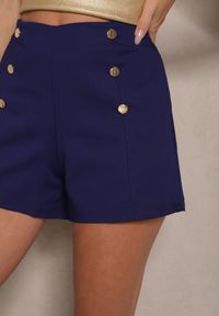 Renee - Granatowe Bawełniane Szorty High Waist Ozdobione Guzikami Seporiae. Okazja: na co dzień. Stan: podwyższony. Kolor: niebieski. Materiał: bawełna. Wzór: aplikacja. Styl: klasyczny, casual, elegancki