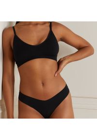 Intica - Stringi bezszwowe niewidoczne pod ubraniami Lala. Kolor: beżowy. Materiał: materiał, skóra #3