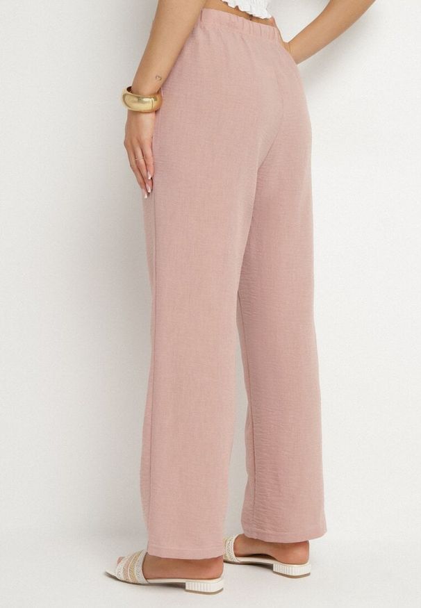 Born2be - Różowe Spodnie o Szerokim Kroju z Gumką i Wiązaniem w Talii Mirastra. Okazja: na co dzień, na spacer. Kolor: różowy. Styl: elegancki, casual, klasyczny, sportowy