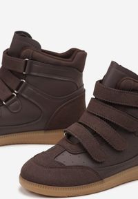 Born2be - Brązowe Sneakersy na Ukrytym Koturnie Farnella. Okazja: na co dzień. Zapięcie: rzepy. Kolor: brązowy. Materiał: jeans. Obcas: na koturnie