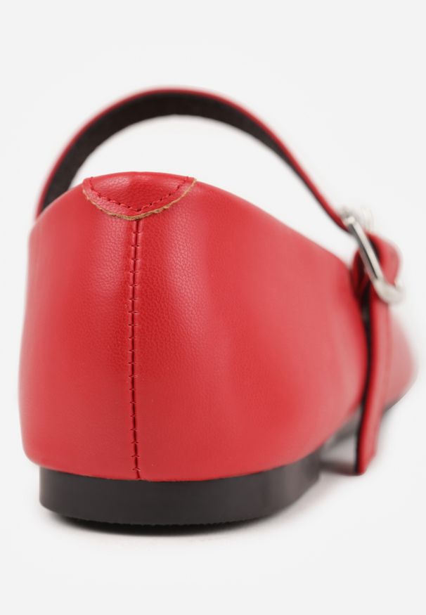 Renee - Czerwone Balerinki na Płaskiej Podeszwie w Stylu Mary Jane Ozdobione Kwadratowym Noskiem Treloma. Zapięcie: pasek. Kolor: czerwony. Materiał: jeans. Wzór: aplikacja. Obcas: na płaskiej podeszwie. Styl: klasyczny, elegancki. Wysokość obcasa: niski