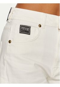 Versace Jeans Couture Szorty jeansowe 76HAD522 Biały Regular Fit. Kolor: biały. Materiał: bawełna #3