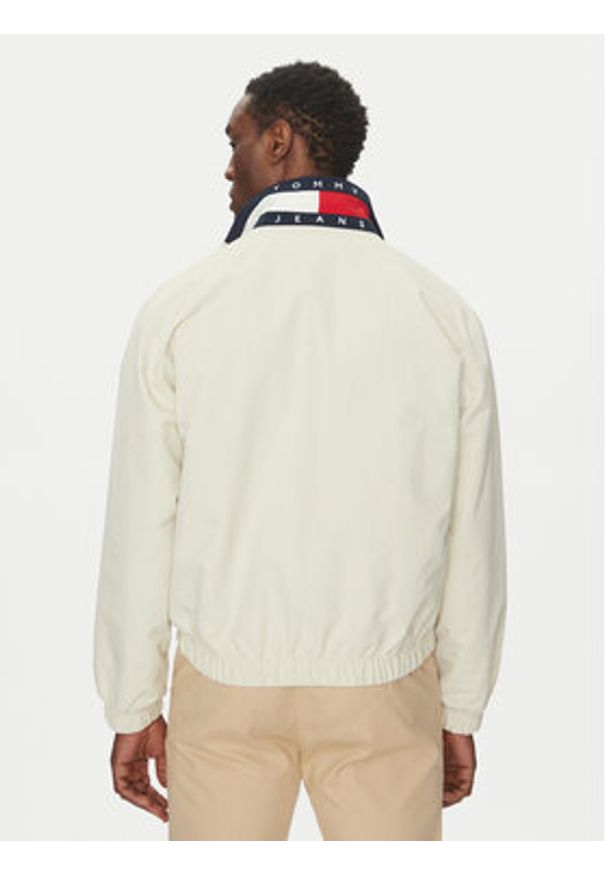 Tommy Jeans Kurtka przejściowa Dna Ess DM0DM20900 Beżowy Regular Fit. Kolor: beżowy. Materiał: syntetyk