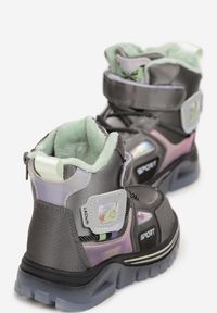 Born2be - Srebrne Traperki na Rzep Hegac. Okazja: na uczelnię, na co dzień. Zapięcie: rzepy. Kolor: srebrny. Materiał: jeans, futro. Wzór: aplikacja. Styl: casual, elegancki #3