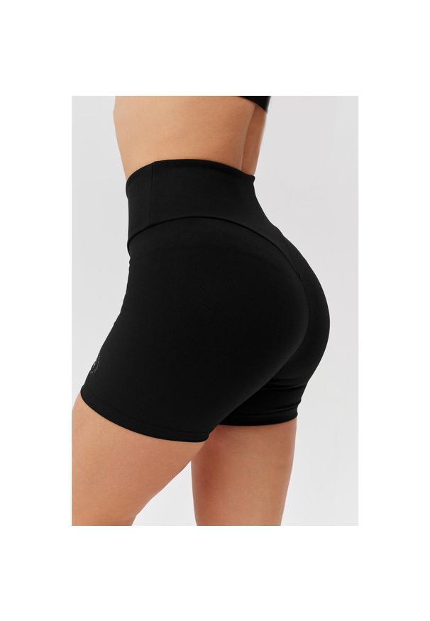 ROUGH RADICAL - Damskie spodenki treningowe fitness Rough Radical Wellness Shorts. Kolor: czarny. Sport: fitness