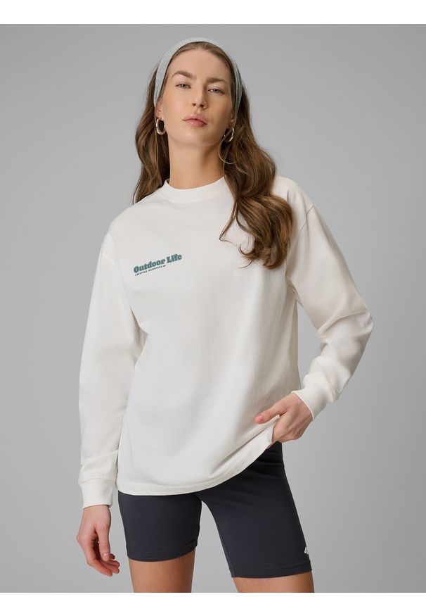 4f - 4F Longsleeve regular z nadrukiem damski - biały L. Okazja: na co dzień. Kolor: biały. Materiał: materiał, bawełna, skóra, dzianina. Długość rękawa: długi rękaw. Długość: krótkie. Wzór: nadruk. Styl: klasyczny, casual